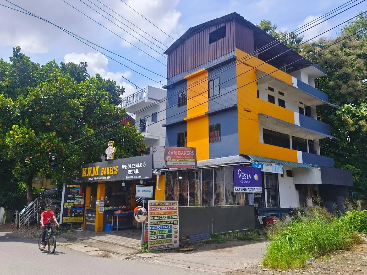 カプセルホテル Kvm Rooms And Dormitory Kochi